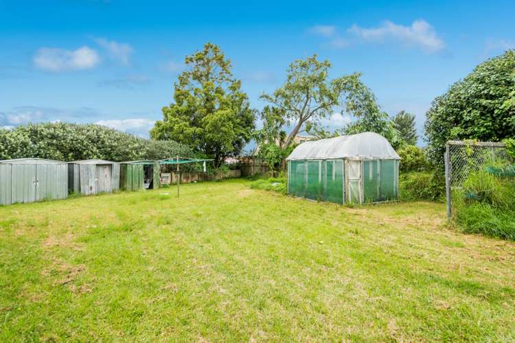 5 Hurley Place Kelston_5