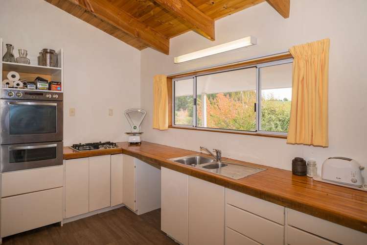 171 Carlyon Road Mahana_11