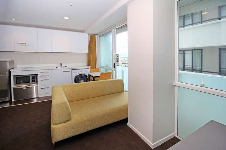 1402/10 Waterloo Quadrant Auckland Central_3