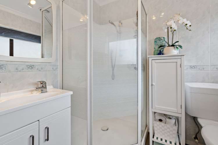 66 Welcome Bay Road Welcome Bay_15