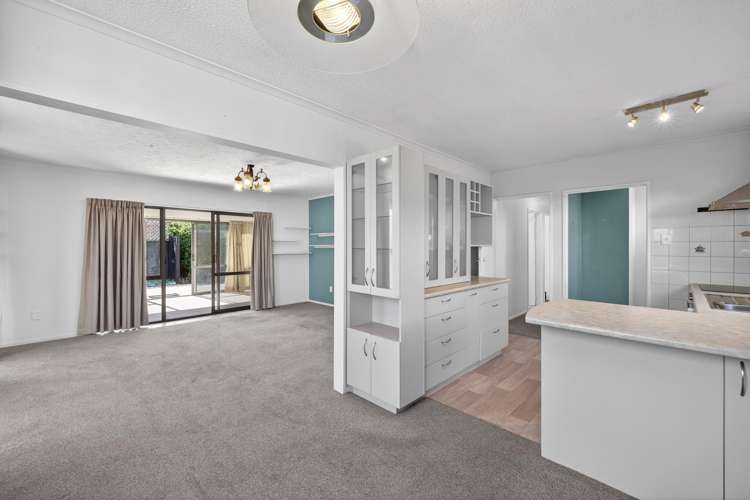 2/70 Marlow Road Aranui_1