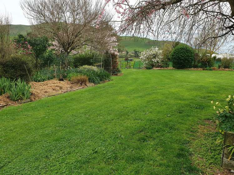 425 Te Kura Road Otane_10