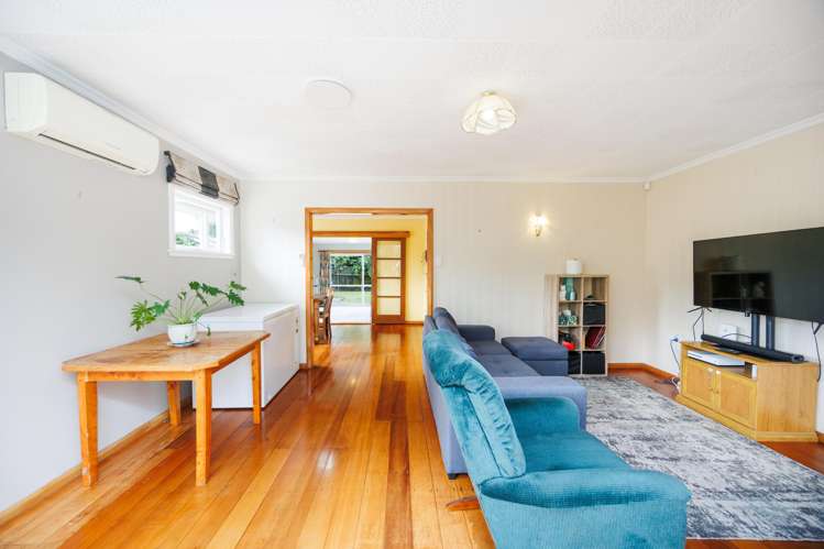 28 Henare Street West End_14