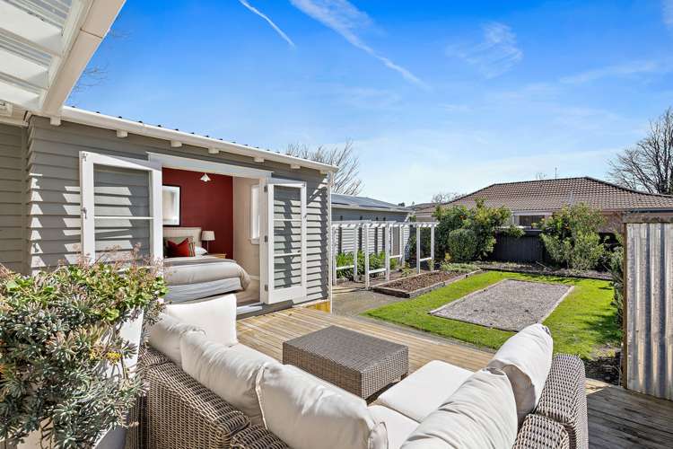 73 Beach Road Pahurehure_25