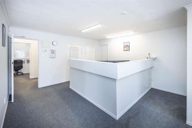 140 Collins Road Melville_1