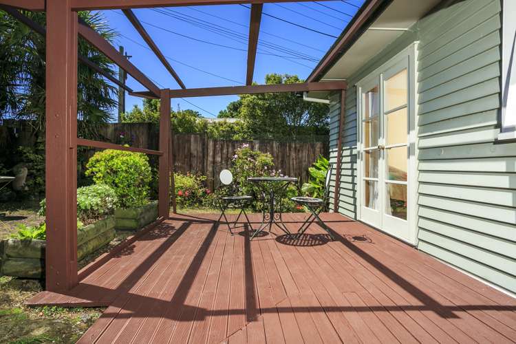 86 Carlisle Road Browns Bay_22