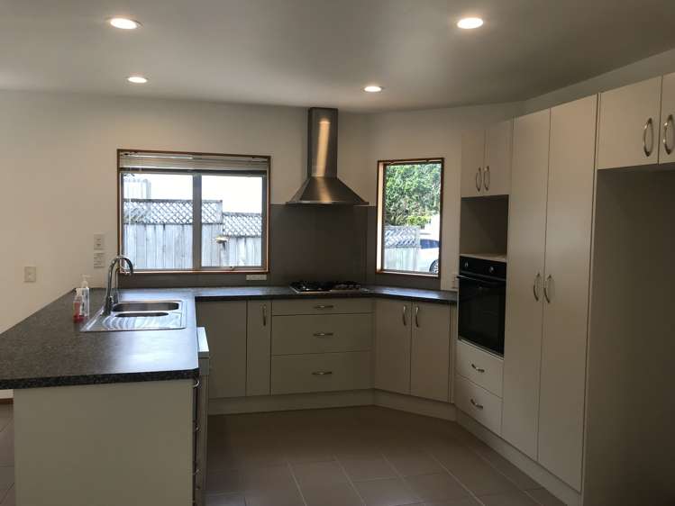 3/2 East Coast Road Milford_3