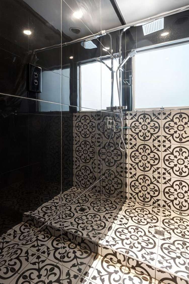 110 Idris Road Bryndwr_20