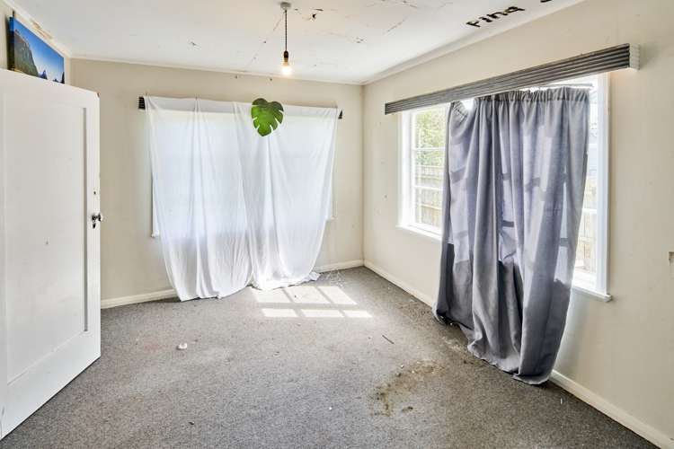 29 Pirie Crescent Moera_7