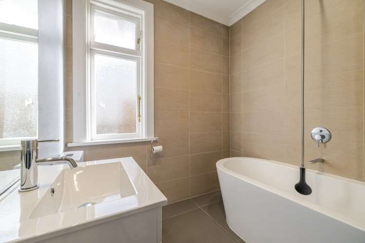 8 Annandale Avenue Takaro_20