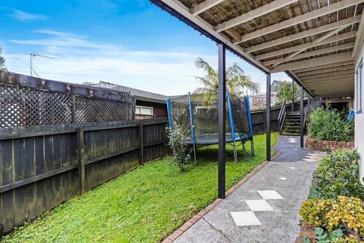 1/51 Sartors Avenue Browns Bay_21