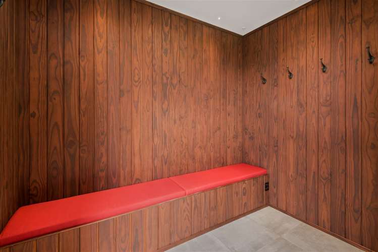 19 Stackbrae Avenue Wanaka_12