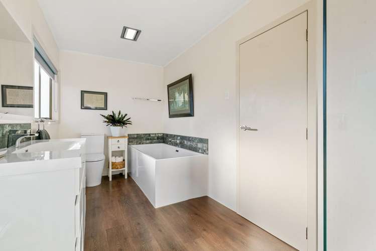 14 Station Road Takanini_12