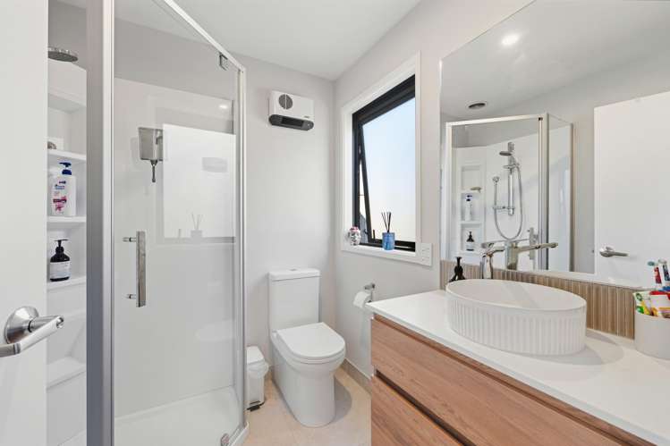 4 Dunnock Street, Hanley's Farm Jacks Point_15