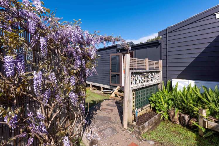 5 Waianga Place Omapere_18