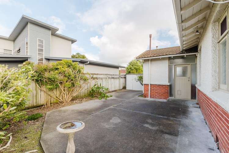 19 Annandale Avenue Takaro_17