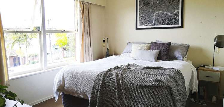 2/6 East Coast Road Milford_13