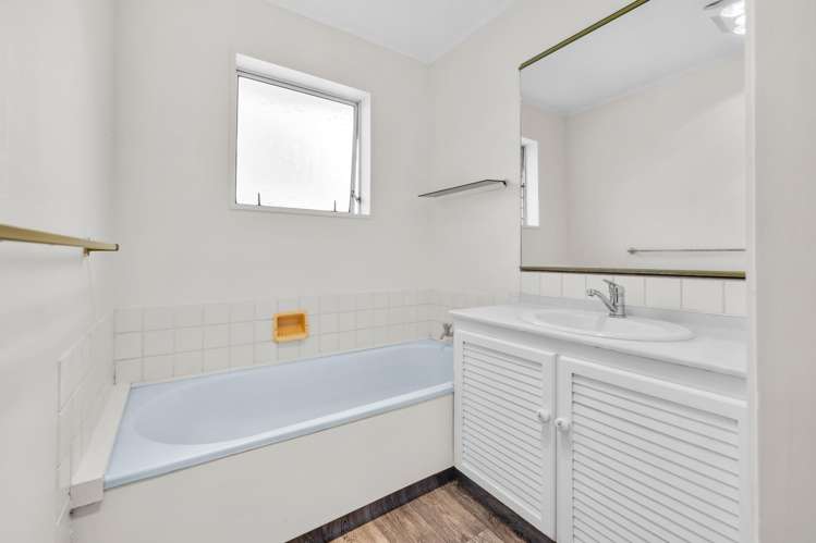 3 Rika Place Kawaha Point_13