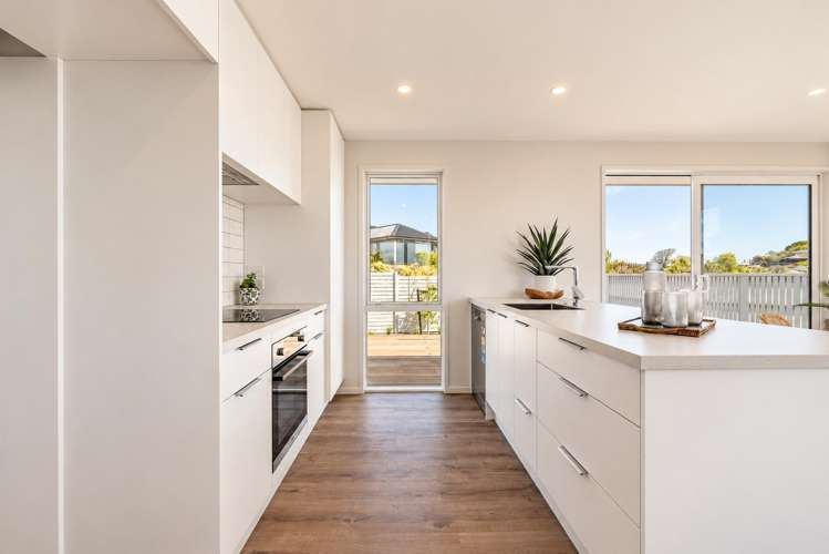 16B Atutahi Street Hurdon_9