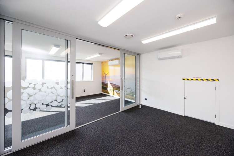 656 Tremaine Avenue Milson_10