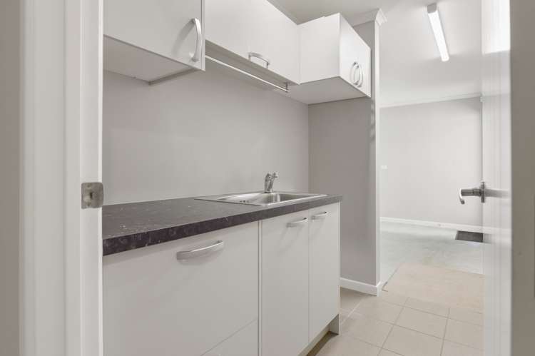 75 Huntington Drive Huntington_22