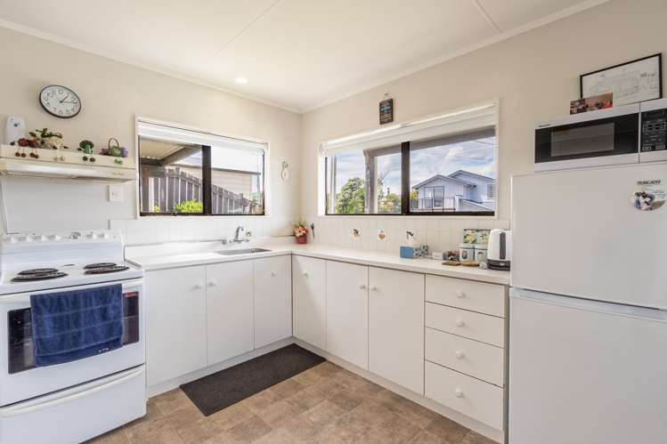 17a Moana Street Otaki Beach_4