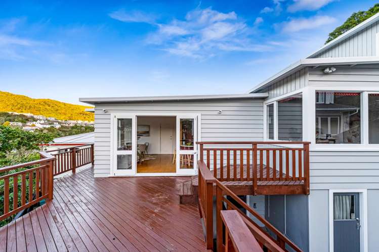38 Hathaway Avenue_0