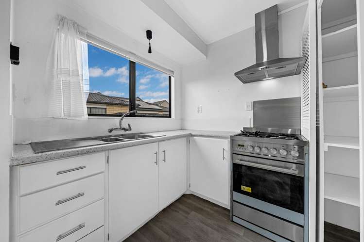 2/30 Gloucester Road Manurewa_11