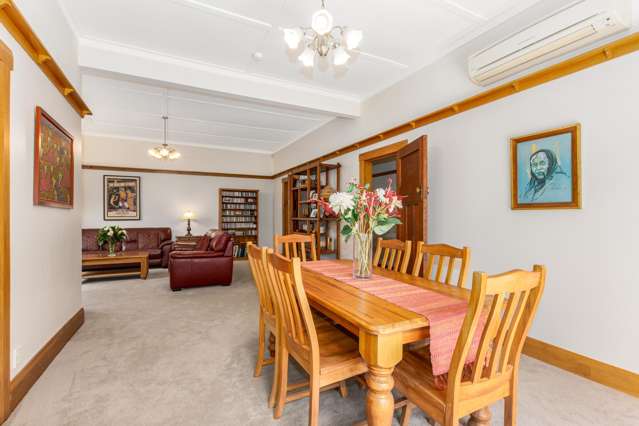 77 Totara Crescent Woburn_3