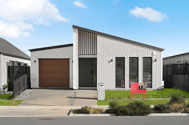 60 Overton Street Rototuna North_0