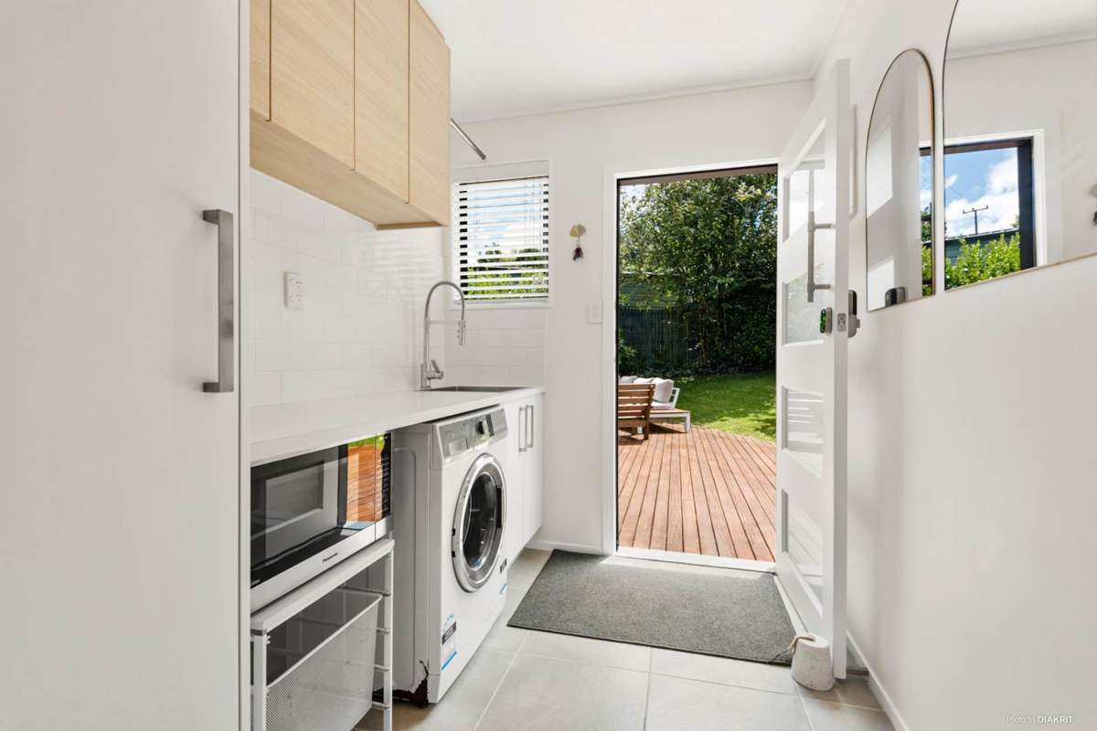 99b Captain Scott Road_5