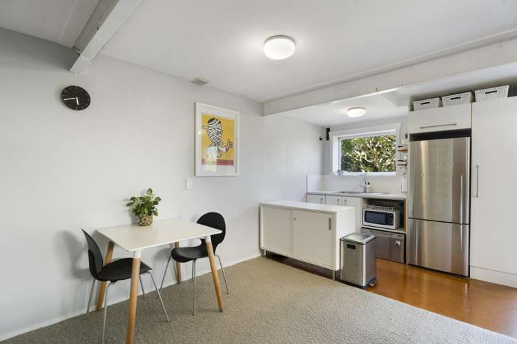 29 Mount Royal Avenue Mount Albert_27