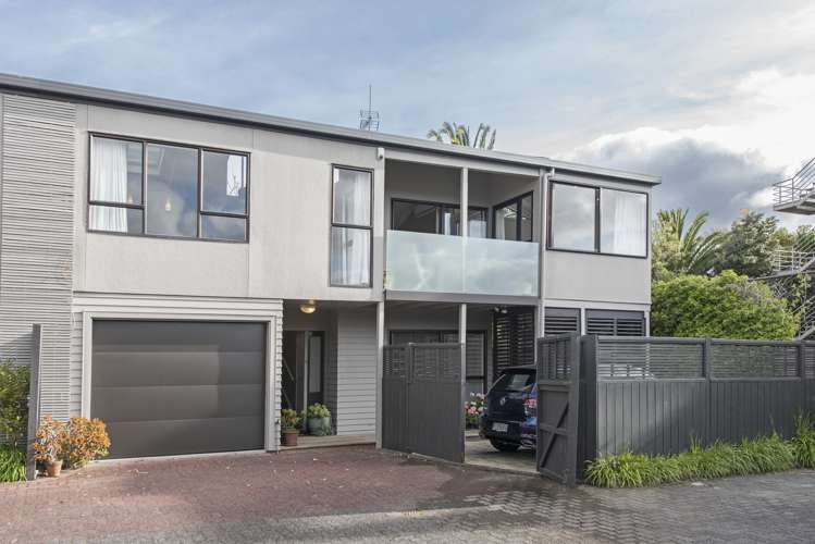 4/4 Curran Street Herne Bay_12