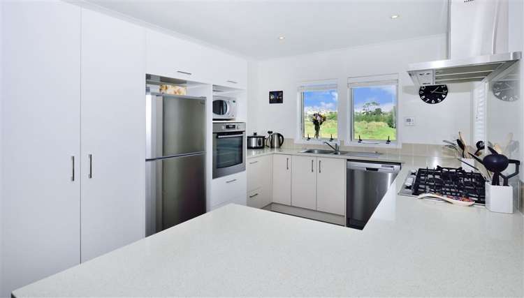 105 Parkview Drive Gulf Harbour_2