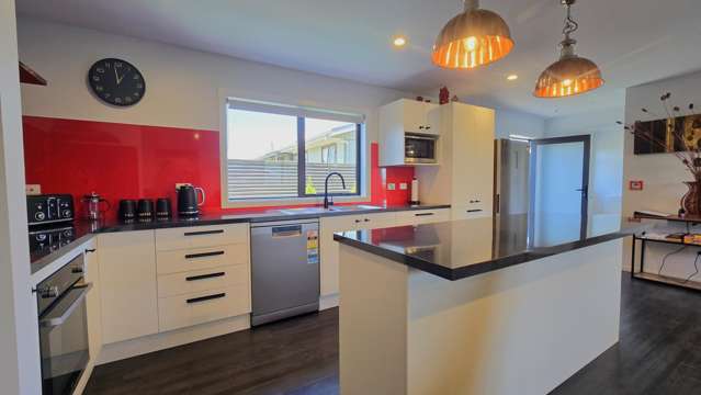 74 Hampden Street Hokitika_1