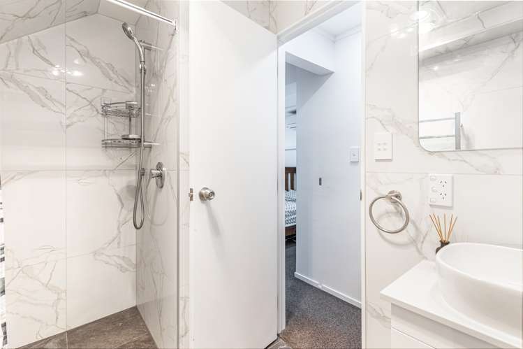 4/42 Manuka Road Glenfield_9