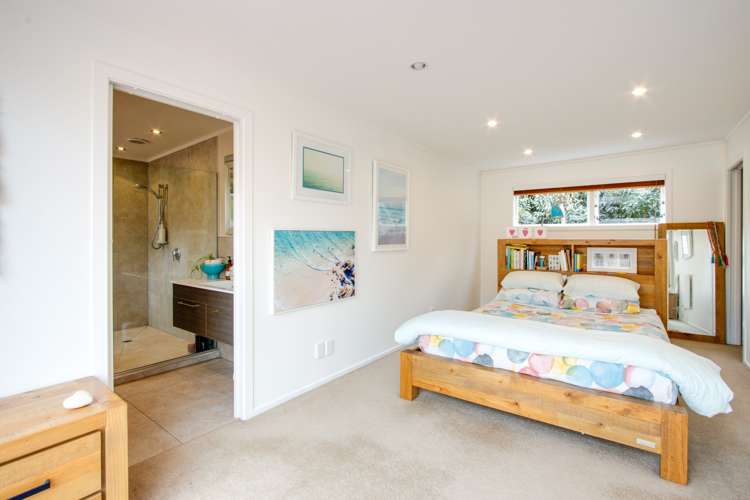 3 Moana Place Taradale_18