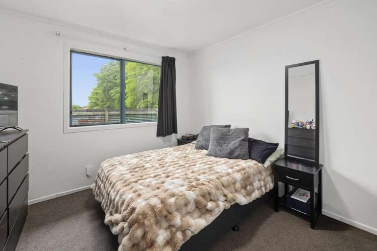 47 & 49 Miller Street Glenholme_31