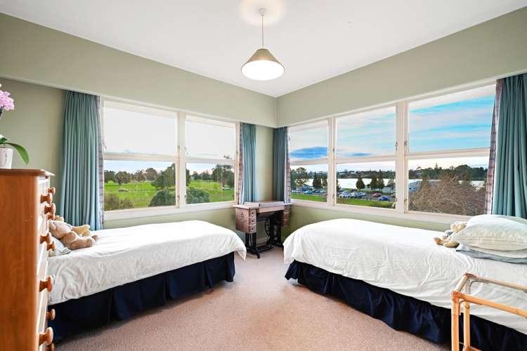 148 Lake Crescent Hamilton Lake_20