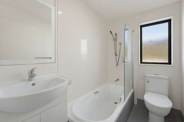 10/11 Gordon Place Newtown_9