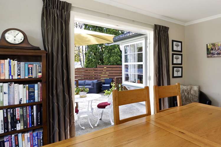 35 The Ridgeway Enner Glynn_6