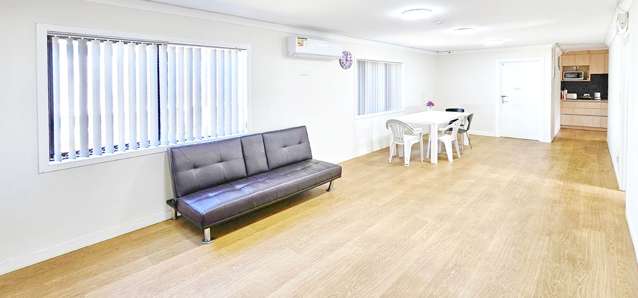 21a Frobisher Way Clendon Park_4