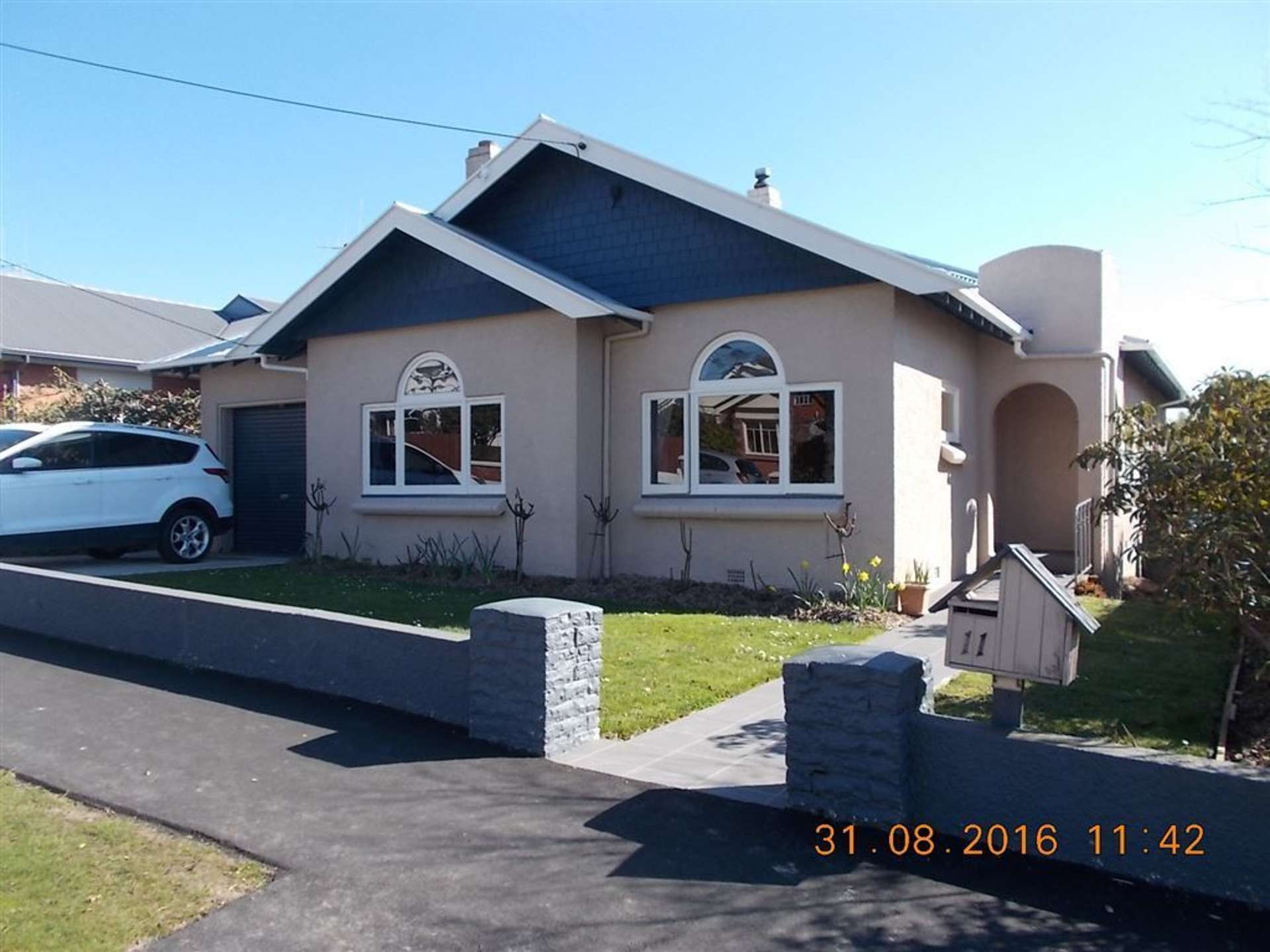 11 Ashbury Avenue Waimataitai_0