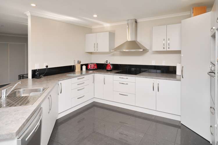 754 Depot Road Oxford_4