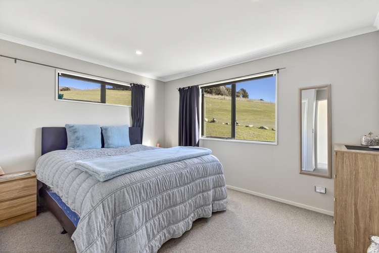 98 Riverview Road Queensberry_14