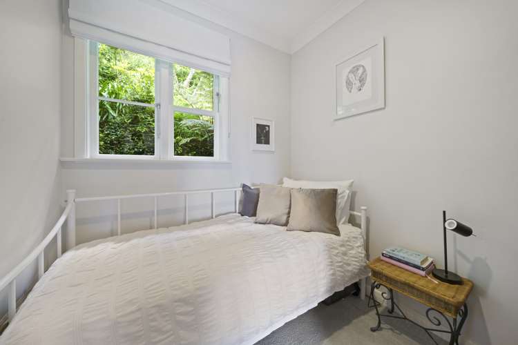 48 Rona Street Eastbourne_13