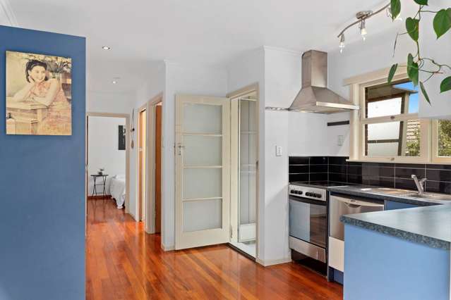 2/65 Church Street Devonport_3