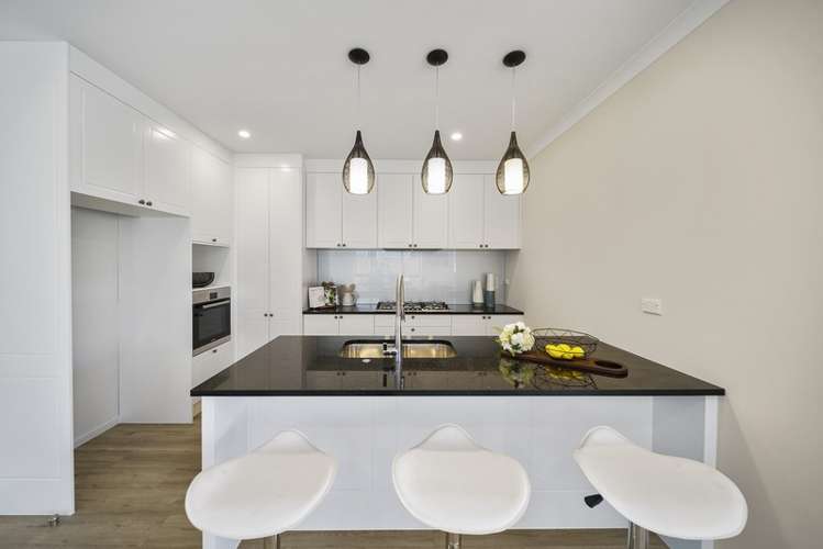 5 Eastfield Avenue Flat Bush_2