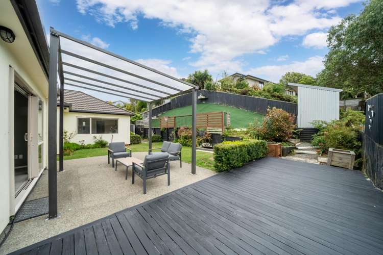 50 Te Puia Drive Aotea_17
