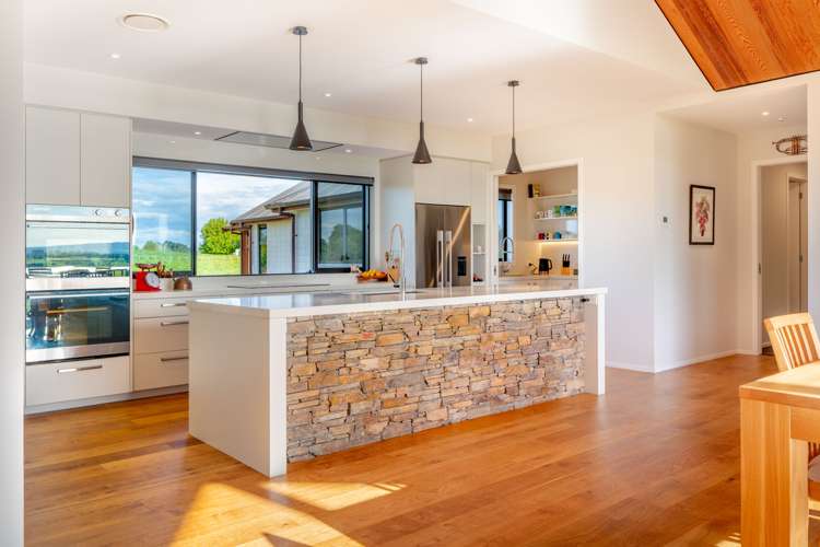 39 Lake Road Ohaupo_6